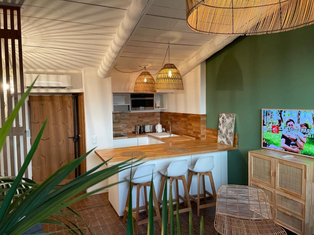 Sous Les Toits De St Tropez Apartment Saint-Tropez Exterior photo